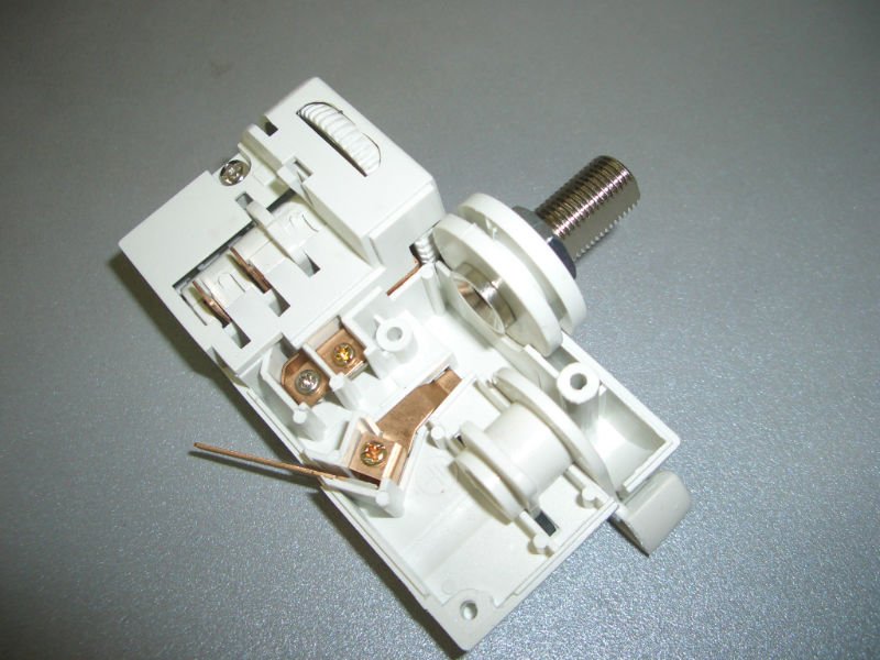 4 line track adapter
