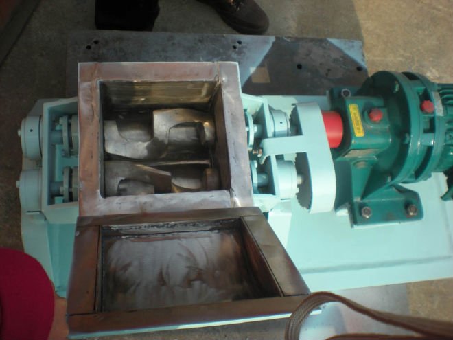 lab chewing gum mixer/kneader