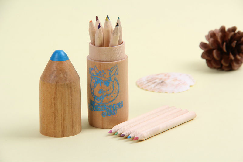 天然木製ミニ色鉛筆と鉛筆削り問屋・仕入れ・卸・卸売り