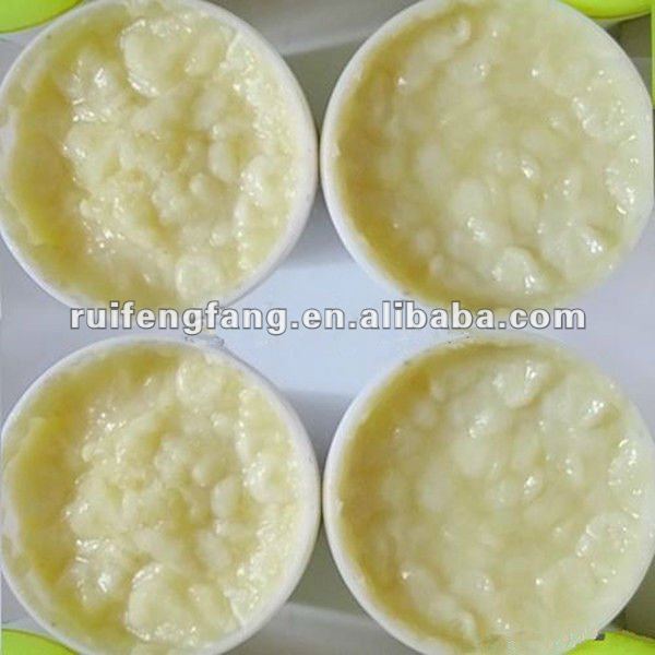 Finding agents for our royal jelly !!!! The natural wholesle royal jelly with best price from Chinese bee products manufacturer