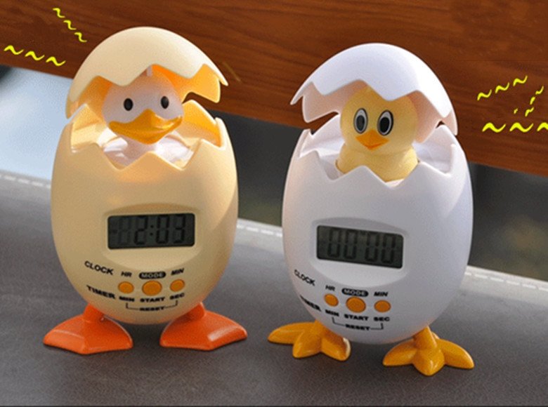 Tavuk Yumurtası  çalar masa saati tasarımı
