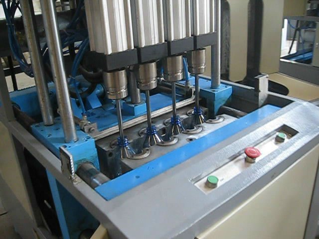 semi-automatic small plastic blow molding machine問屋・仕入れ・卸・卸売り