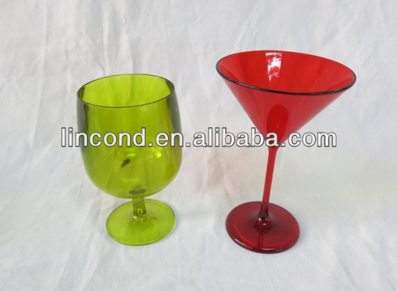 Sminoff vodka Red plastic cups for red wine