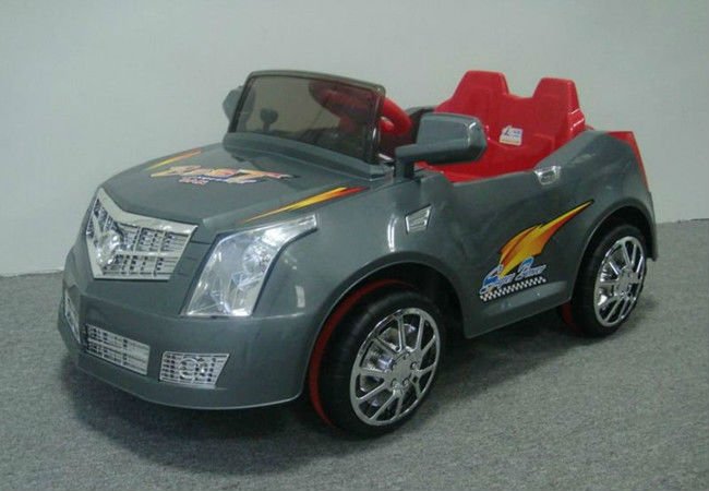 Emulationalキャデラックは子供の電子おもちゃ車を、二重モーターおよび速度制御を用いる子供のための車の12V乗車設計した問屋・仕入れ・卸・卸売り