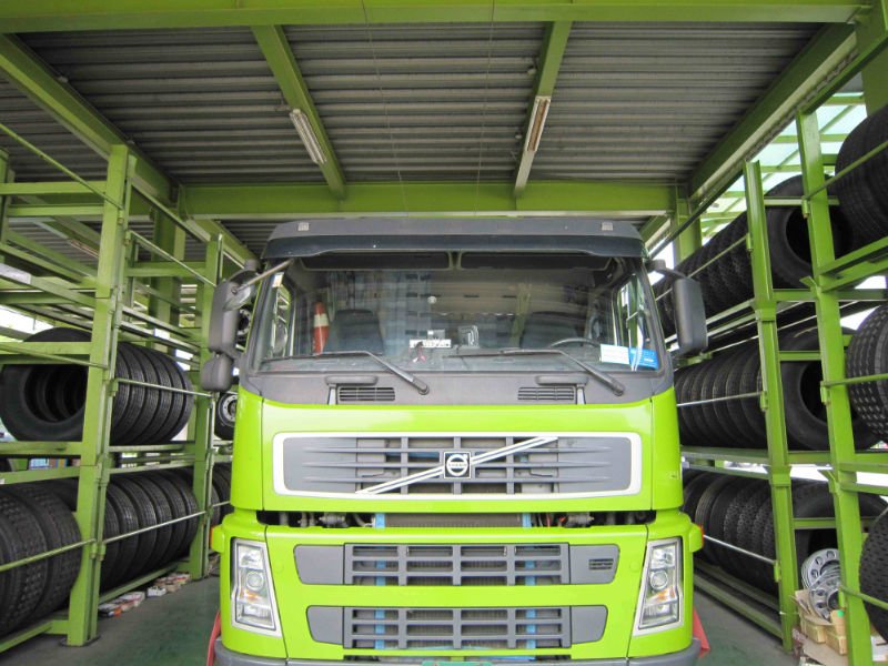 トラックtpms: aveのカラーlcdトラック用tpms/バス/cvsタイヤ空気圧監視システムtpmsセンサー問屋・仕入れ・卸・卸売り