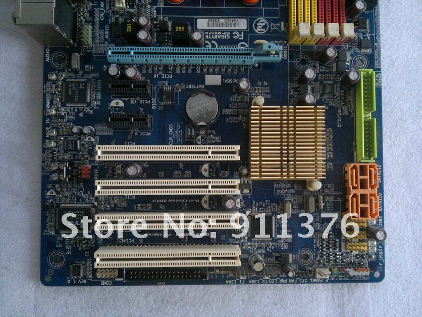 GA-M61P-S3 2.jpg