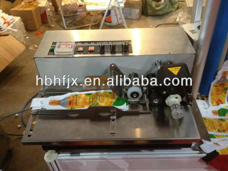 Coconut Water/ Coconut drink in plastic special shape preformed bag/sachet filling and sealing machine