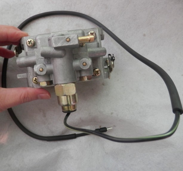 CARBURETOR KIPOR KG690 KGE12E KGE13E KGE12E3 KGE13E3 3