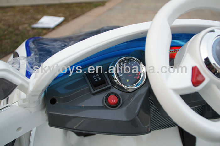 !熱い販売の子供用電動自動車が車に乗っている親と一緒にリモートコントロールライドおもちゃ開口部のドア問屋・仕入れ・卸・卸売り