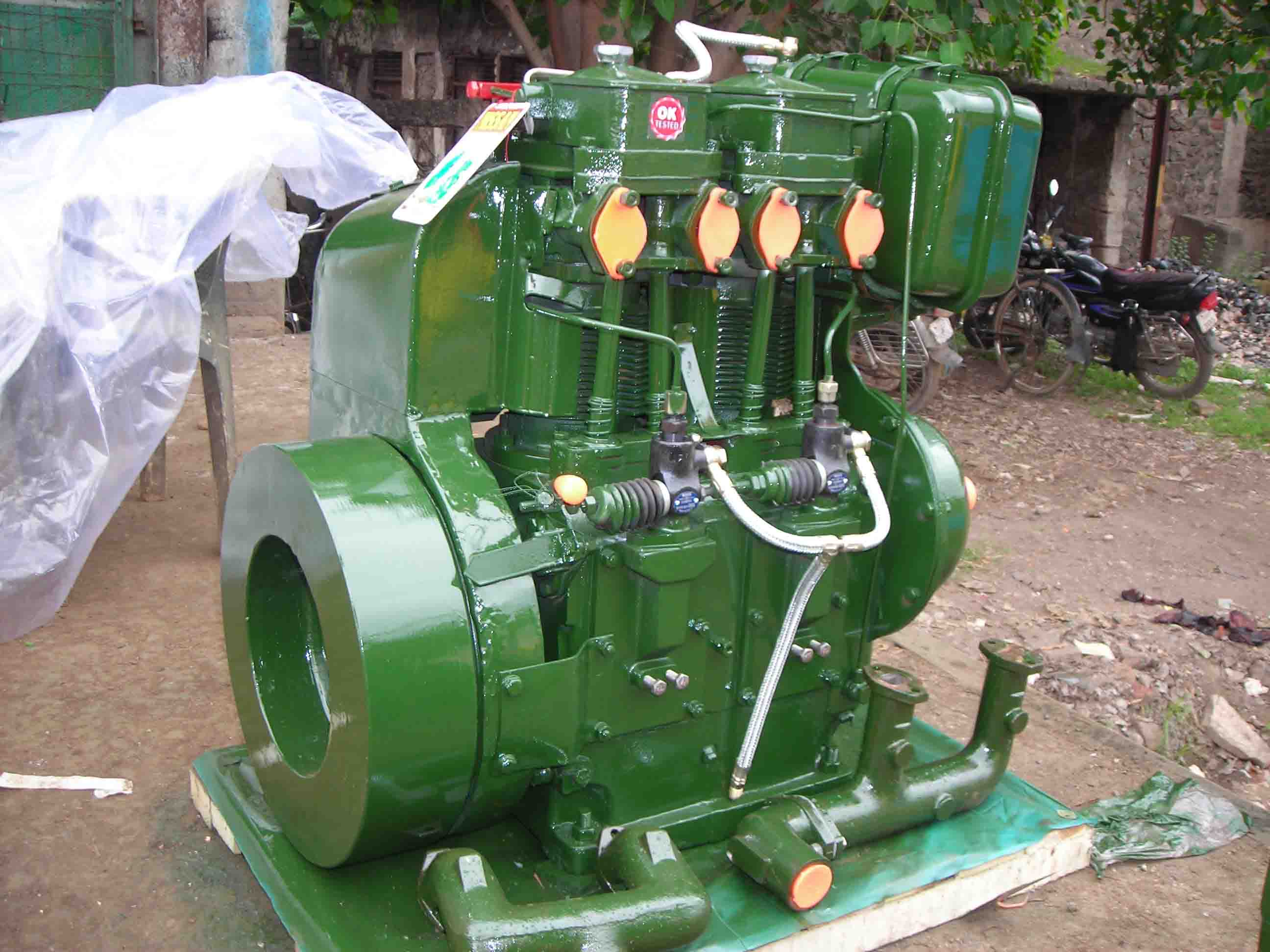PETTR-KIRLOSKER TYPE DIESEL ENGINE.jpg