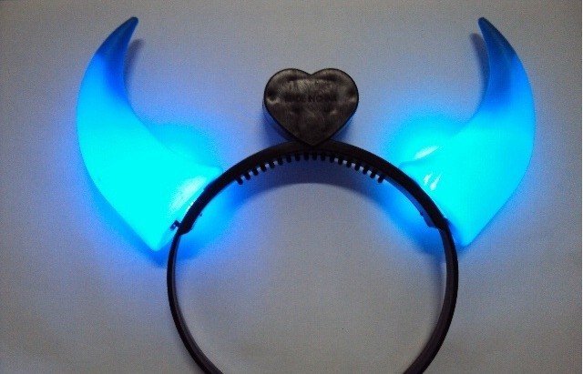 Ox horn lamp 3.jpg