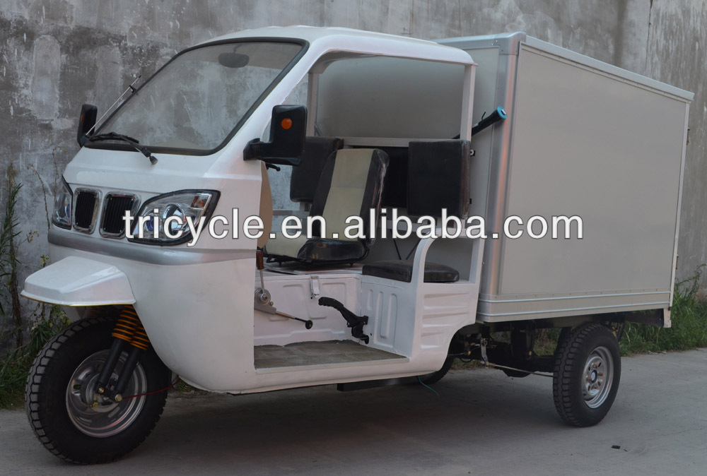 中国の自動車人力車150ccの貨物価格インドで問屋・仕入れ・卸・卸売り