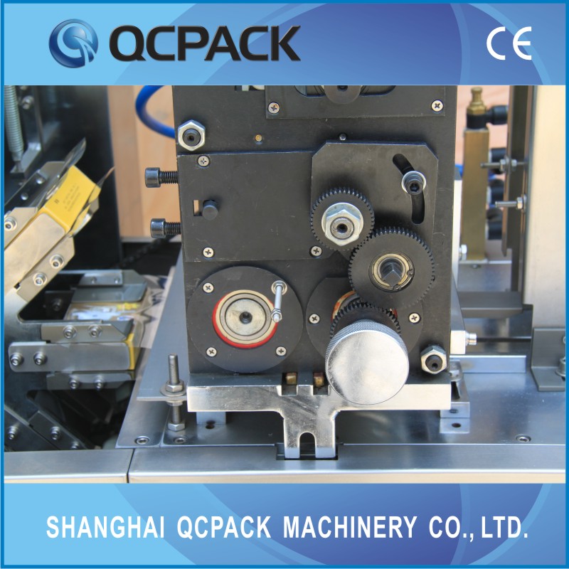 BTB-400 High speed Automatic Cellophane Wrapping Machine automatic lollipop packing machine