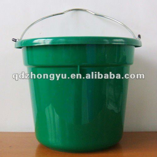 20 quart flat back bucket with metal handle