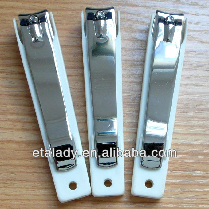 plastic nail clipper with catcher