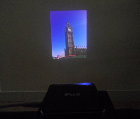 ipico handheld projector reviews