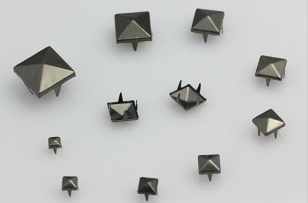 靴用リベット6mm爪爪、 頭部のラインストーンを爪仕入れ・メーカー・工場