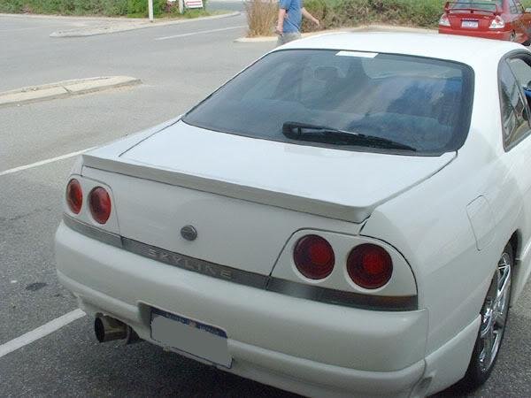 Nissan Skyline R33 Drifting. JPG R33 Drift spoiler wing.jpg