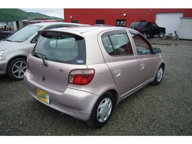 used toyota yaris 2000 model #7