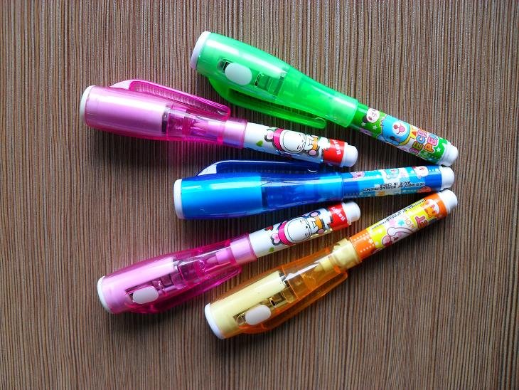 Pomotionalの紫外線マーカーペン、紫外線light&promotionalのギフトの見えないペンCH-0816が付いている見えないペン問屋・仕入れ・卸・卸売り