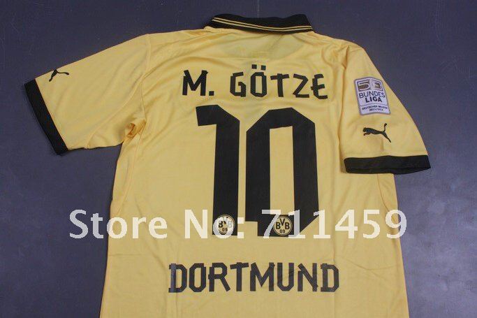 m.gotze_new_dortmund_home_kit_2013__3_.jpg