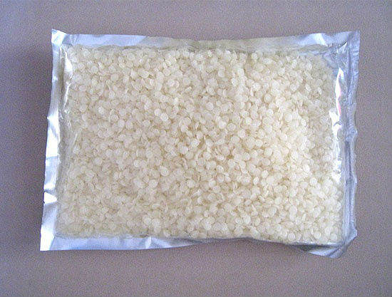 Superior quality white beeswax granules of factory quality