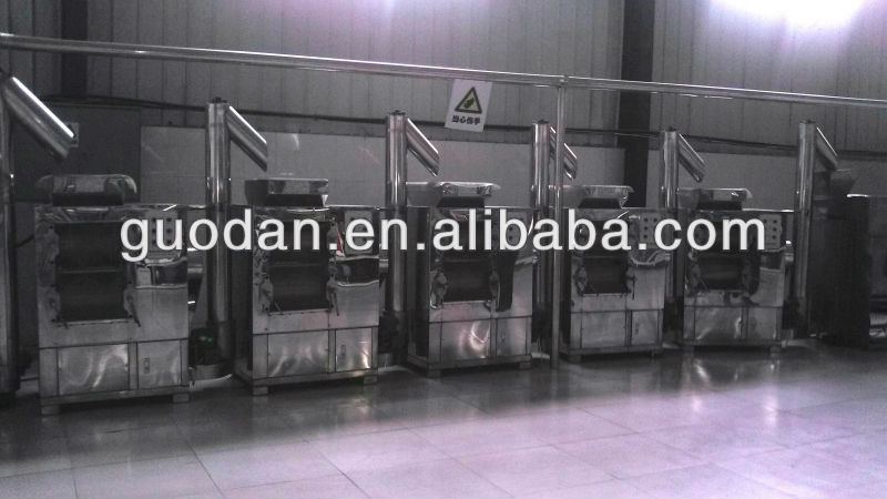 2014 dried chilli low price wholesale