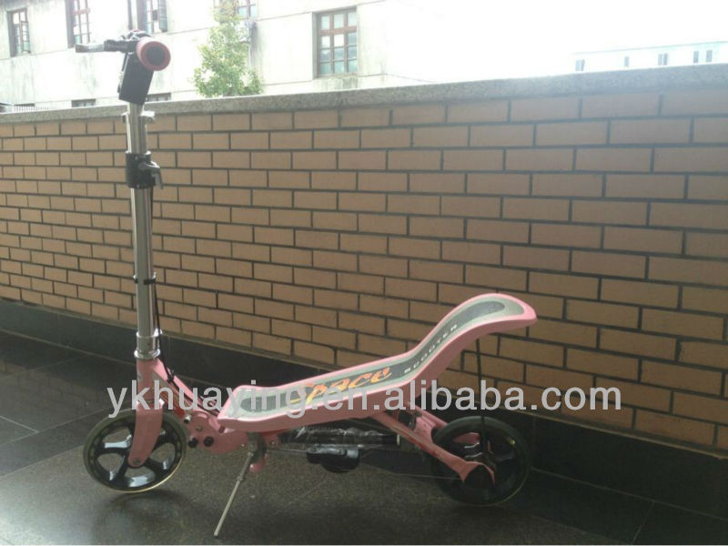 2alumimum宇宙スクーター車輪ロックボードスクーター大人や子供のため問屋・仕入れ・卸・卸売り