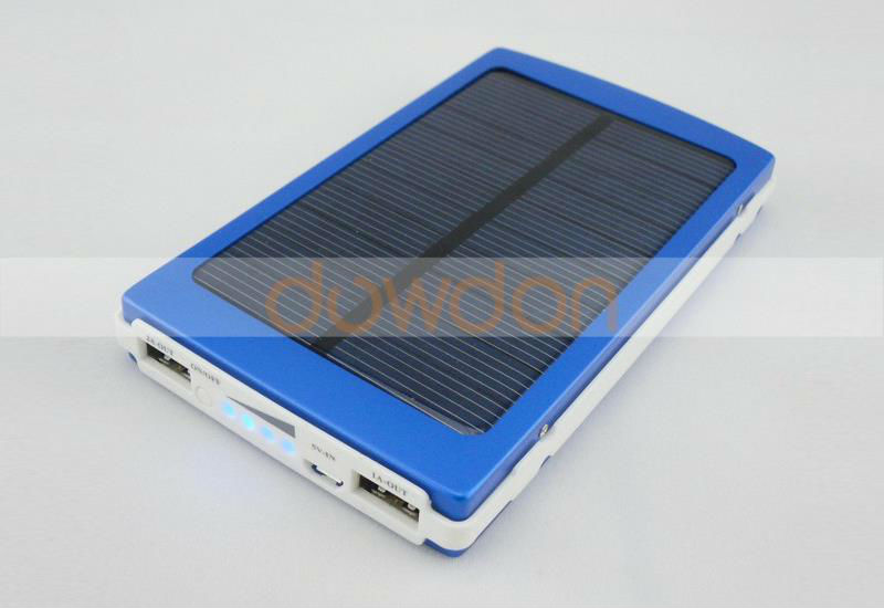 高効率10000mahのソーラー充電器、 デュアル出力マルチ- 機能ソーラー充電器のためのすべてのスマートフォン問屋・仕入れ・卸・卸売り