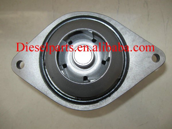 6BT 4935793water pump.jpg