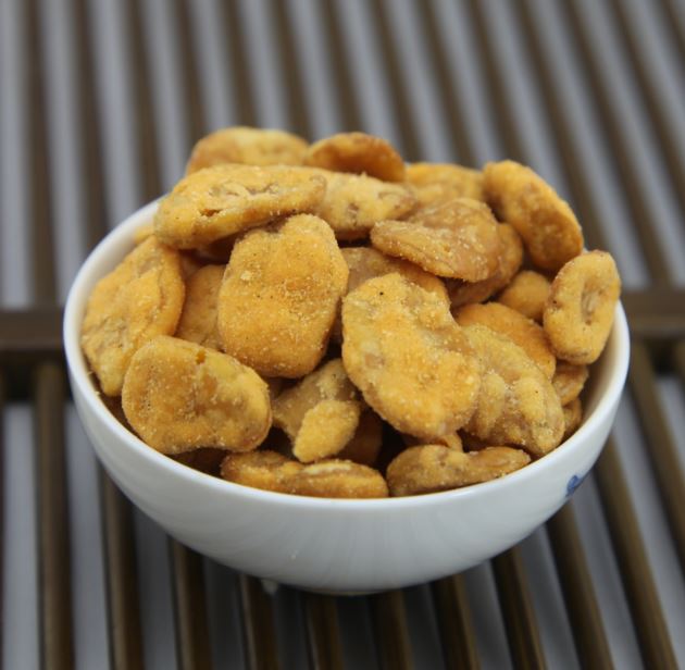 Kosher Certified Spicy Coated Broad Bean Chips