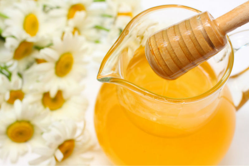 honey in small bottle