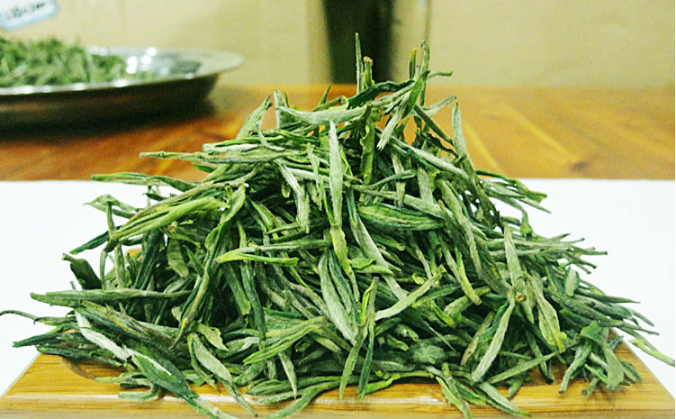 Huangshan maofeng Early Spring Green tea. Authentic Organic green tea