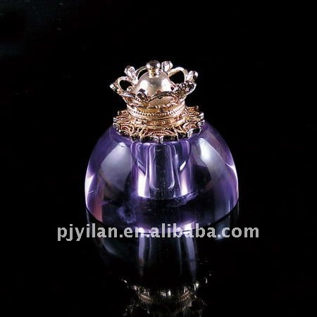 素敵なロゴの金色のキャップクリスタルガラス紫色の香水瓶の手吹きガラスの香水瓶問屋・仕入れ・卸・卸売り