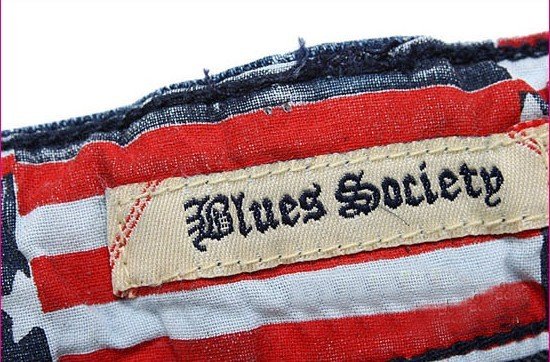 джинсы с флагом