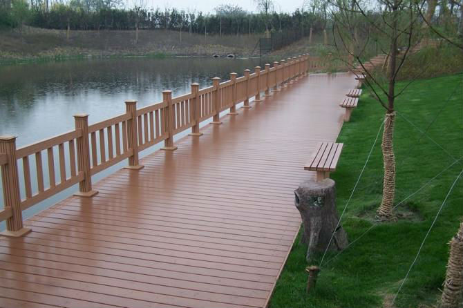 100% recyclable wpc fence panels