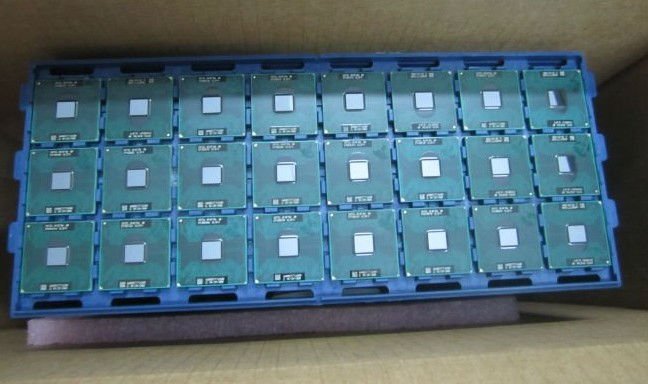 Intelの中心2のデュオT9600 SLB47 2.8Ghz 6MB 1066Mhz FSB CPU問屋・仕入れ・卸・卸売り