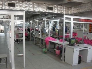 ベルトが付いている女性の方法desginの空想の寝間着仕入れ・メーカー・工場