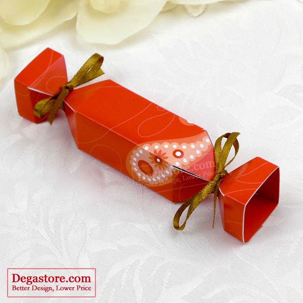Name Tina Candy Favor Boxes Material Paper Color Red Size 47 x09 x09 