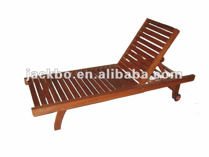 Good Price Classic Wooden Deck Chair Beach Chair Outdoor