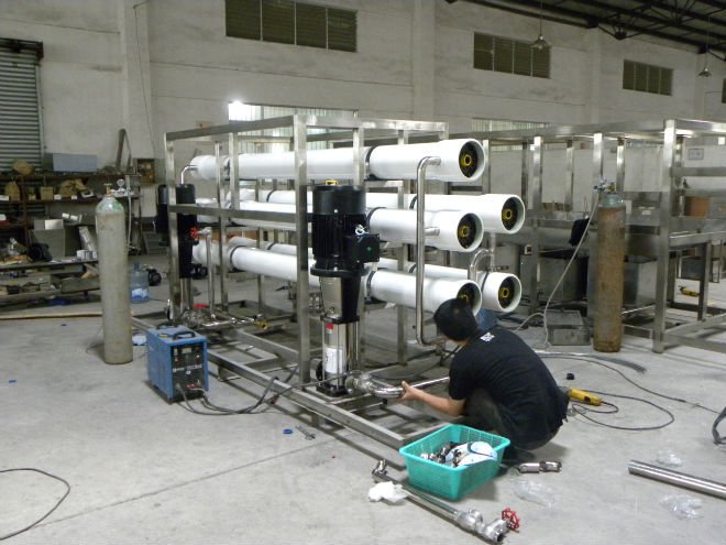 sell bottled pure water production line.2000B/H-20000B/H