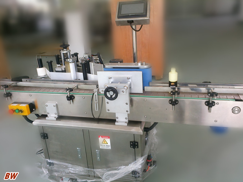 canned tuna labeling machine