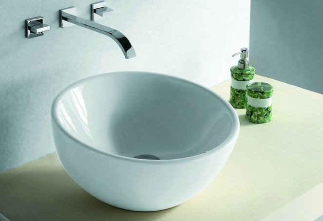 LED Bathroom Wall Mounted 3 pieces Bath Basin Sink Mixer Tap Chrome Faucet Set L320