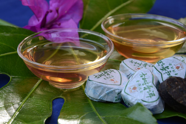 2014 yunnan compressed tea refine chinese tea puer tea