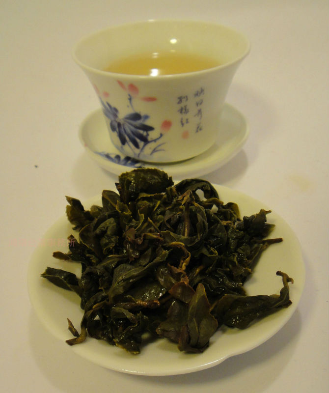 Jin Xuan Milk Fragrant Oolong Tea. Mike taste oolong tea