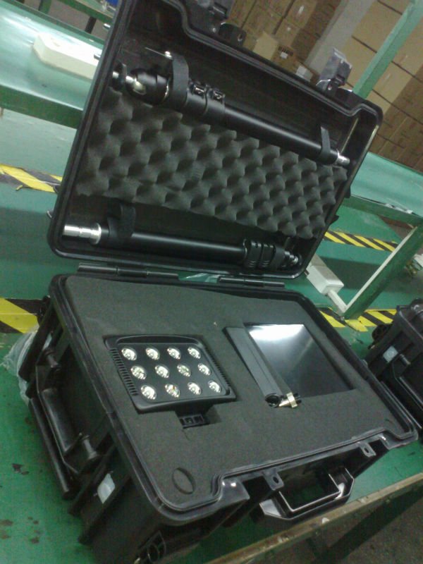 軍警察の装備屋外abs充電式led作業用照明システム遠隔地域黒いケースブックライト仕入れ・メーカー・工場
