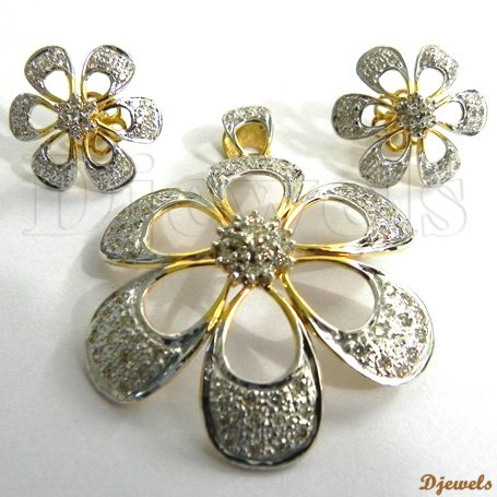 Customize & Certified Designer Diamond Jewellery in 18 K / 14 K Yellow