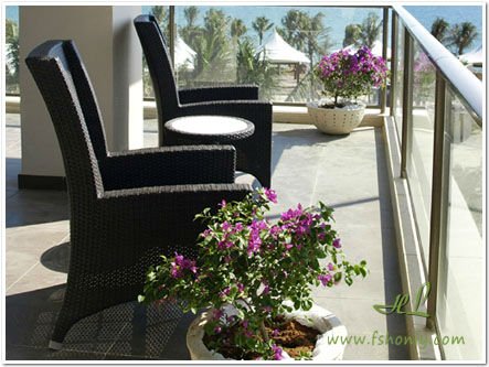 Wholesale hotel furniture set coffee table with chairs