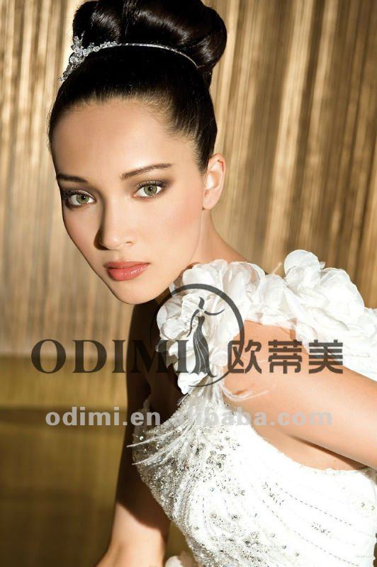 2012 New One Shoulder Black Long Front Short Taffeta Wedding Gown