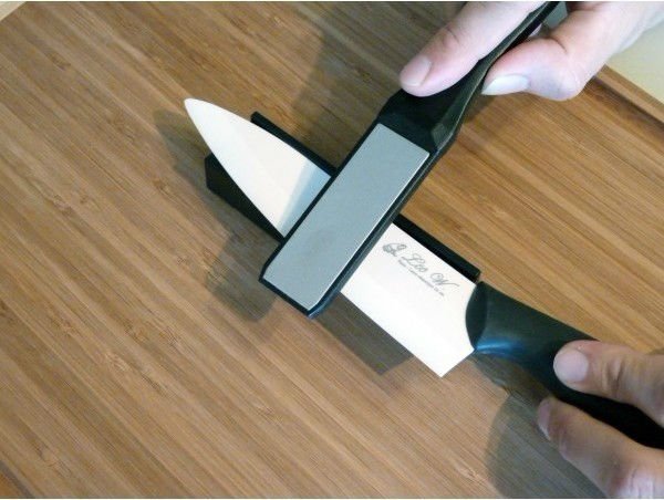 knife sharpener.jpg